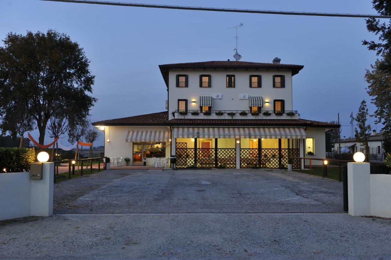 Terzo Bacino Bed & Breakfast San Michele al Tagliamento Ngoại thất bức ảnh